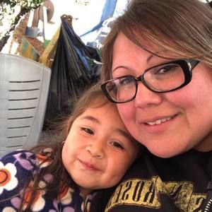 Meet your Posher, Yadira